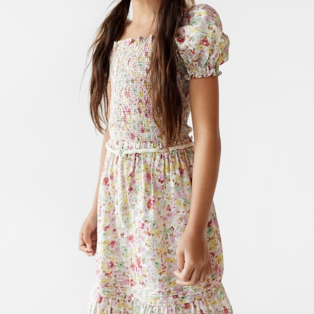 GORGEOUS ZARA 2 Piece Floral Skirt & Blouse Set